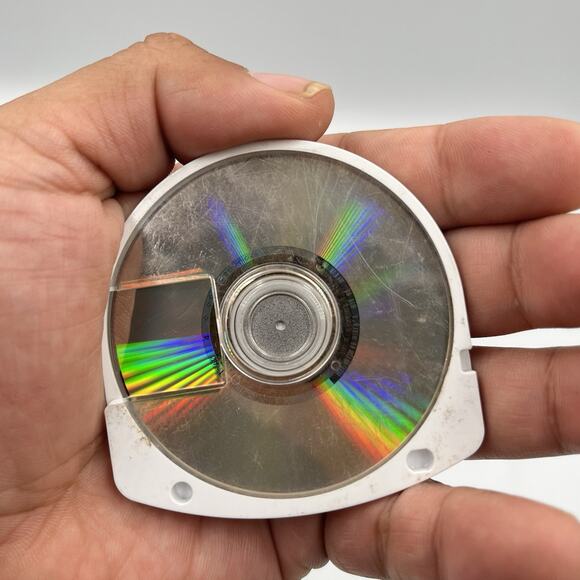 Sampler Disc Volume 1 - Sony PSP - Tested and Authentic - Picture 5 of 5